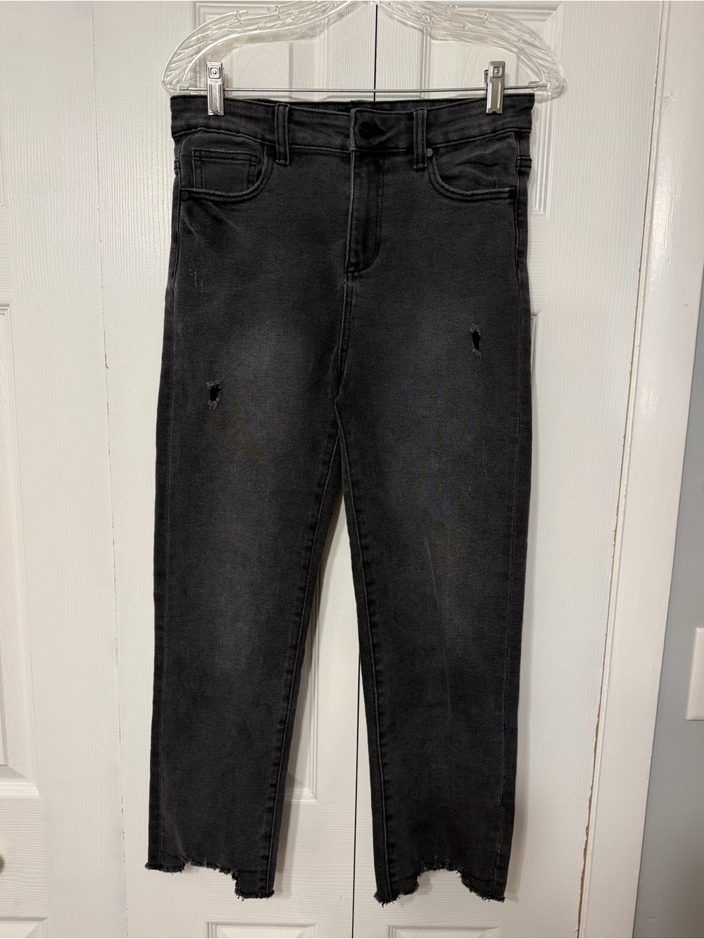 Kendall + Kylie Icon High Rise Straight Jeans 7/28 Black